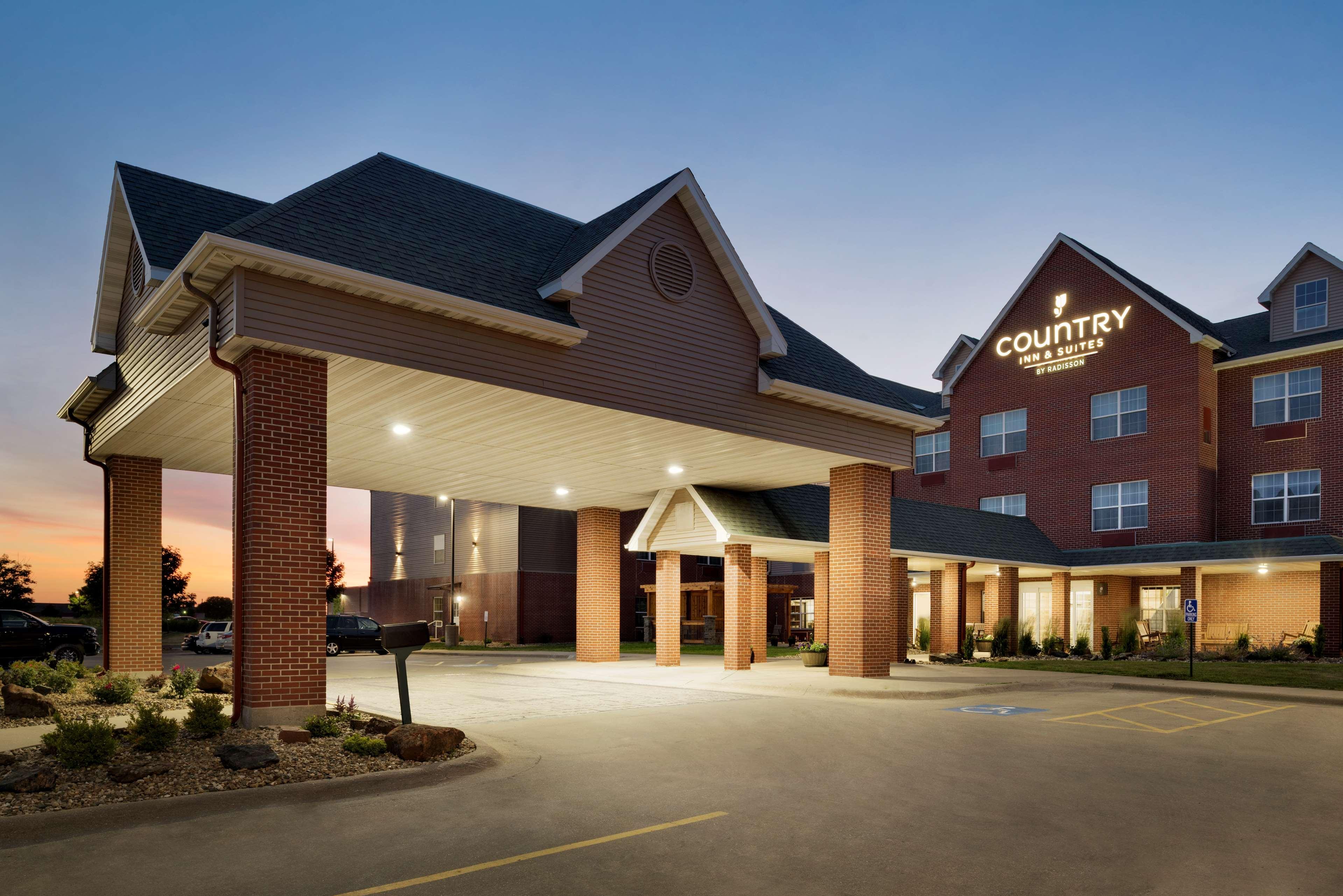 Country Inn & Suites By Radisson, Coralville, Ia Exterior foto